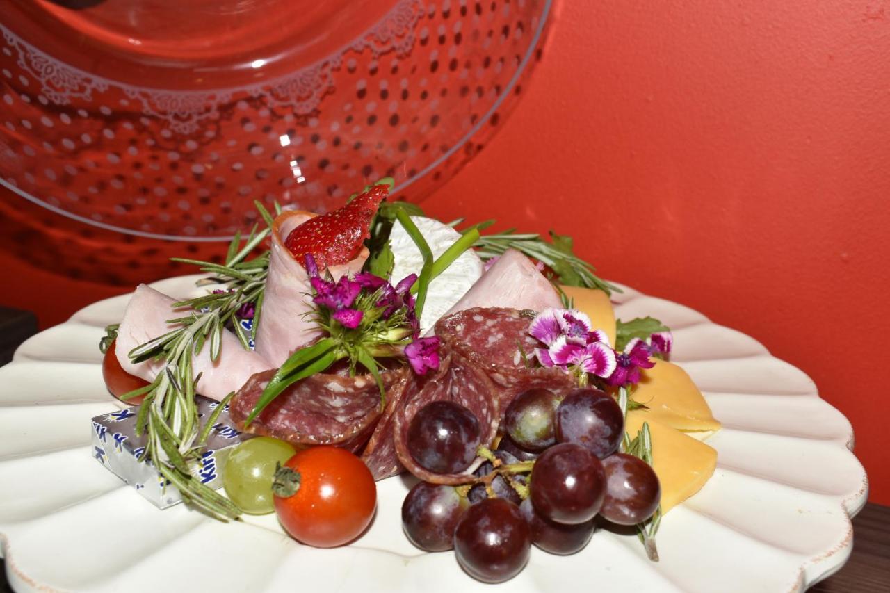 Mosswood Bed & Breakfast Graskop Bagian luar foto